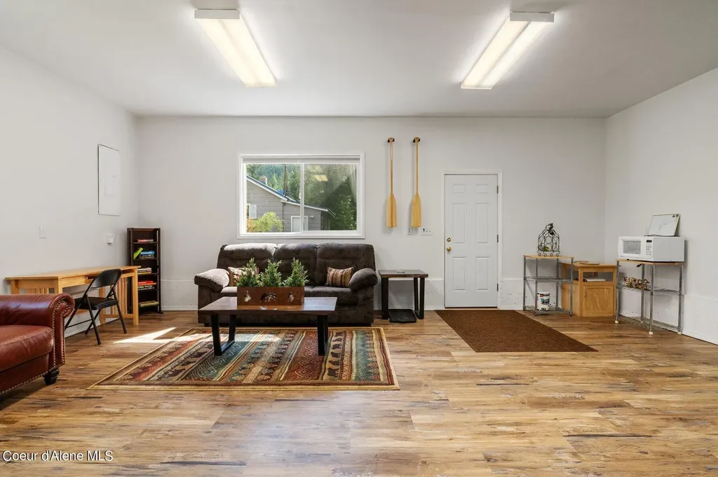 566 Timberlane Road Bonners Ferry ID 83805