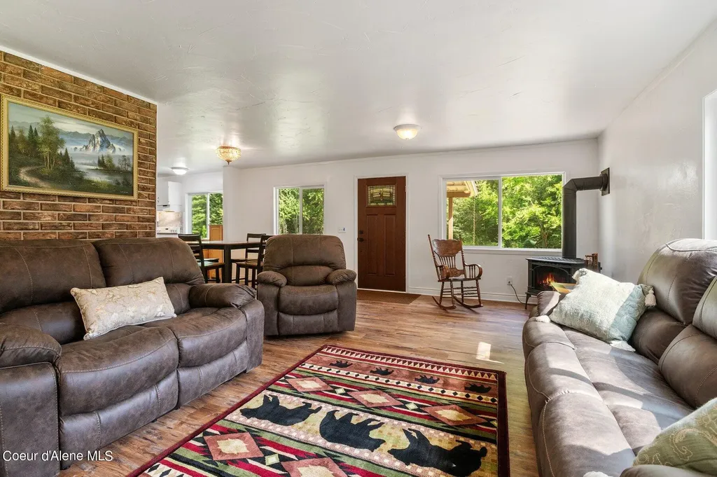 566 Timberlane Road Bonners Ferry ID 83805