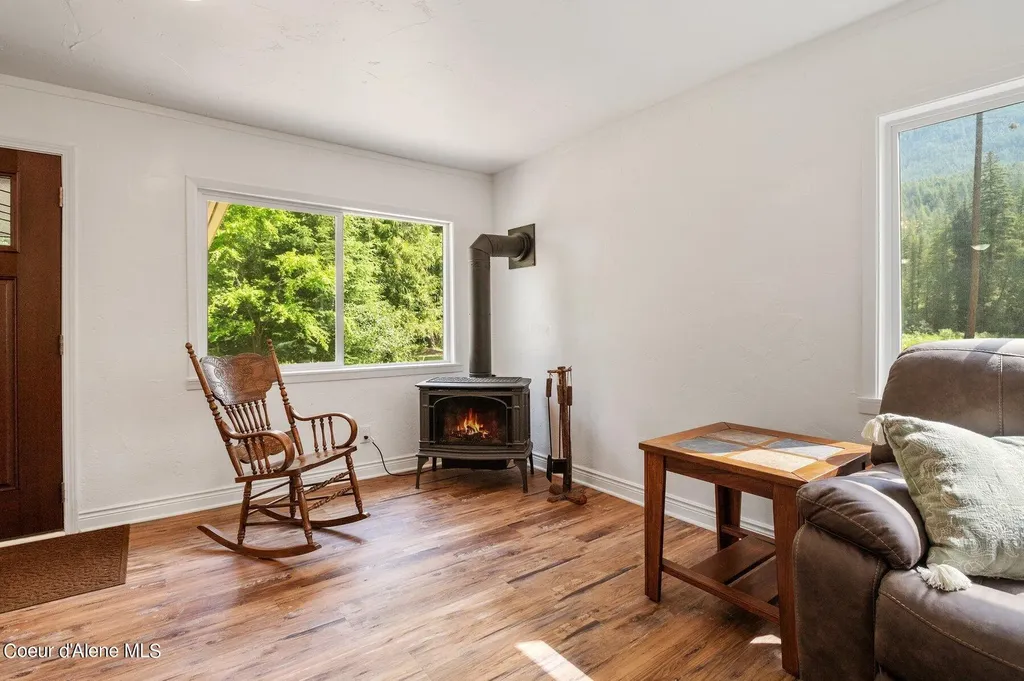 566 Timberlane Road Bonners Ferry ID 83805