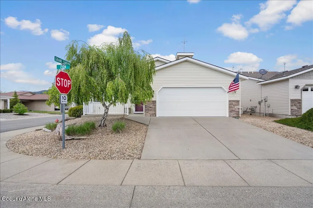 8759 W Zion Street Rathdrum ID 83858