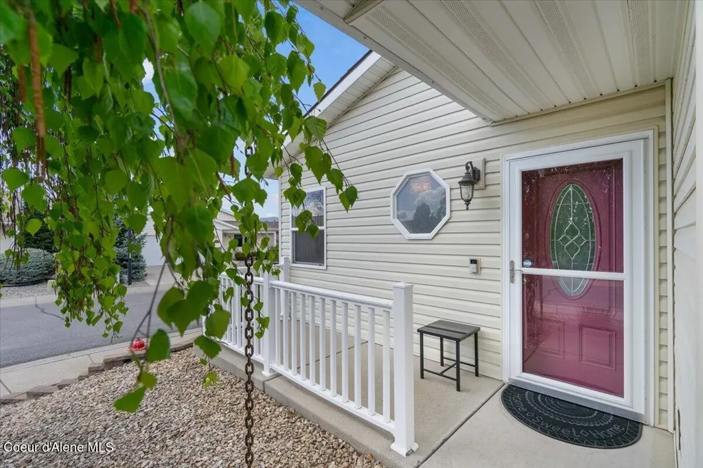 8759 W Zion Street Rathdrum ID 83858