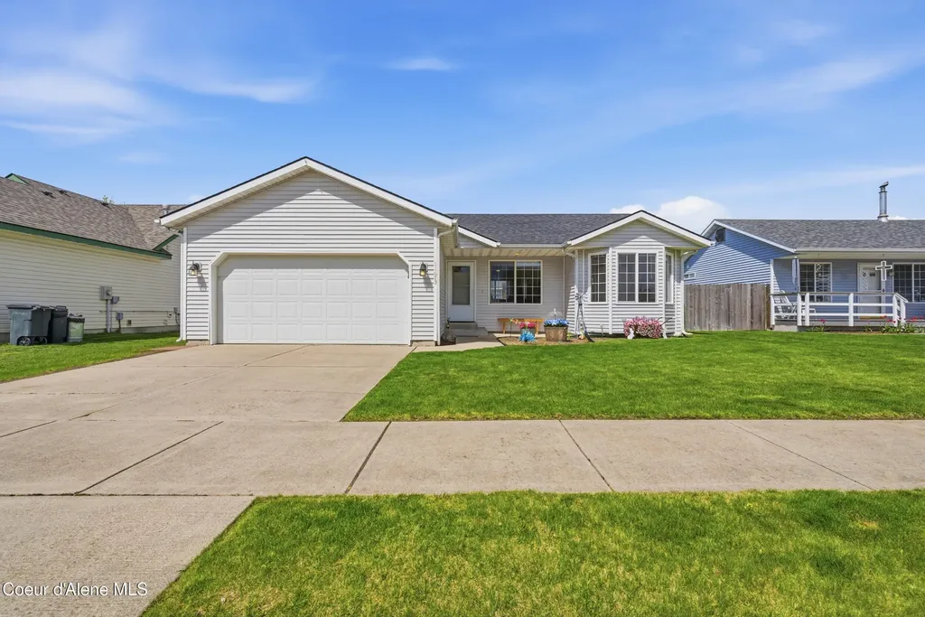 11672 N Stinson Loop Hayden ID 83835