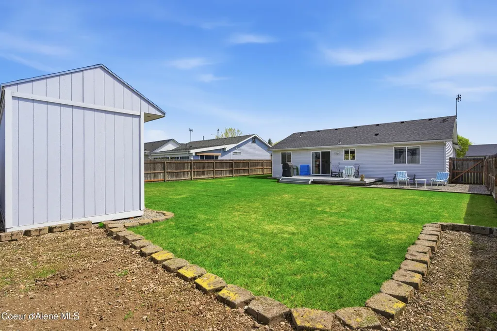 11672 N Stinson Loop Hayden ID 83835