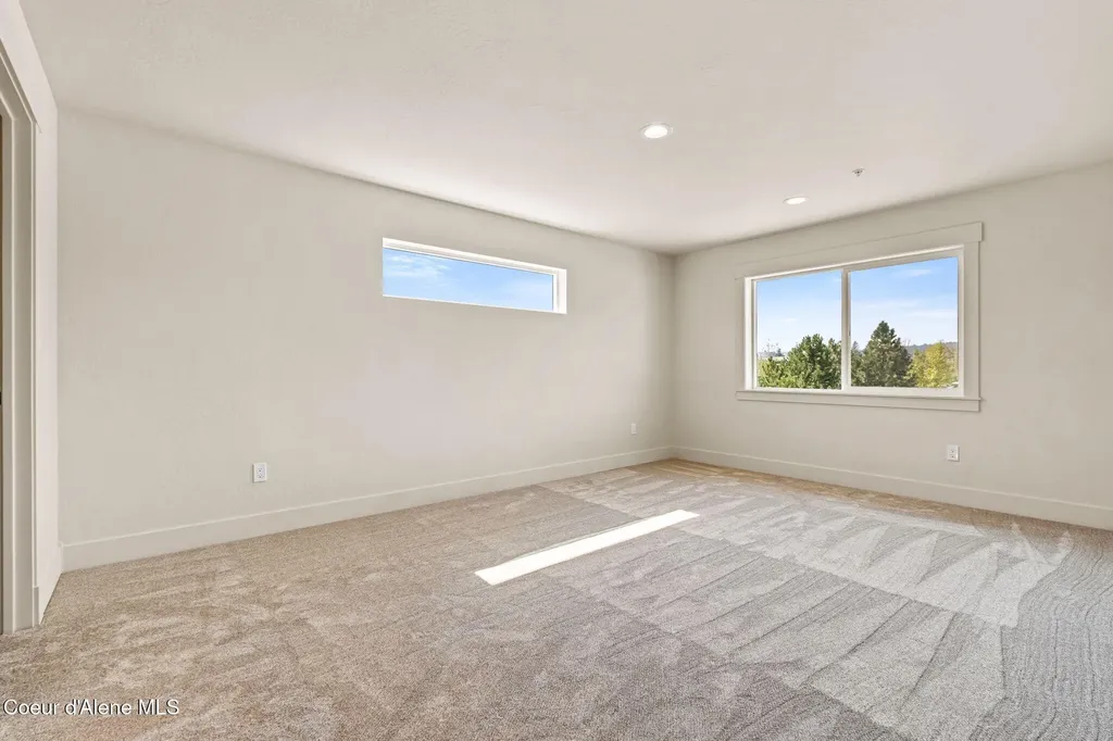 424 S Olive Avenue Sandpoint ID 83864