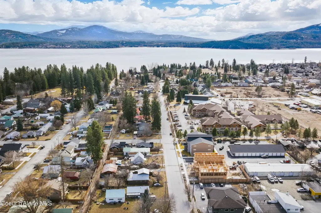424 S Olive Avenue Sandpoint ID 83864
