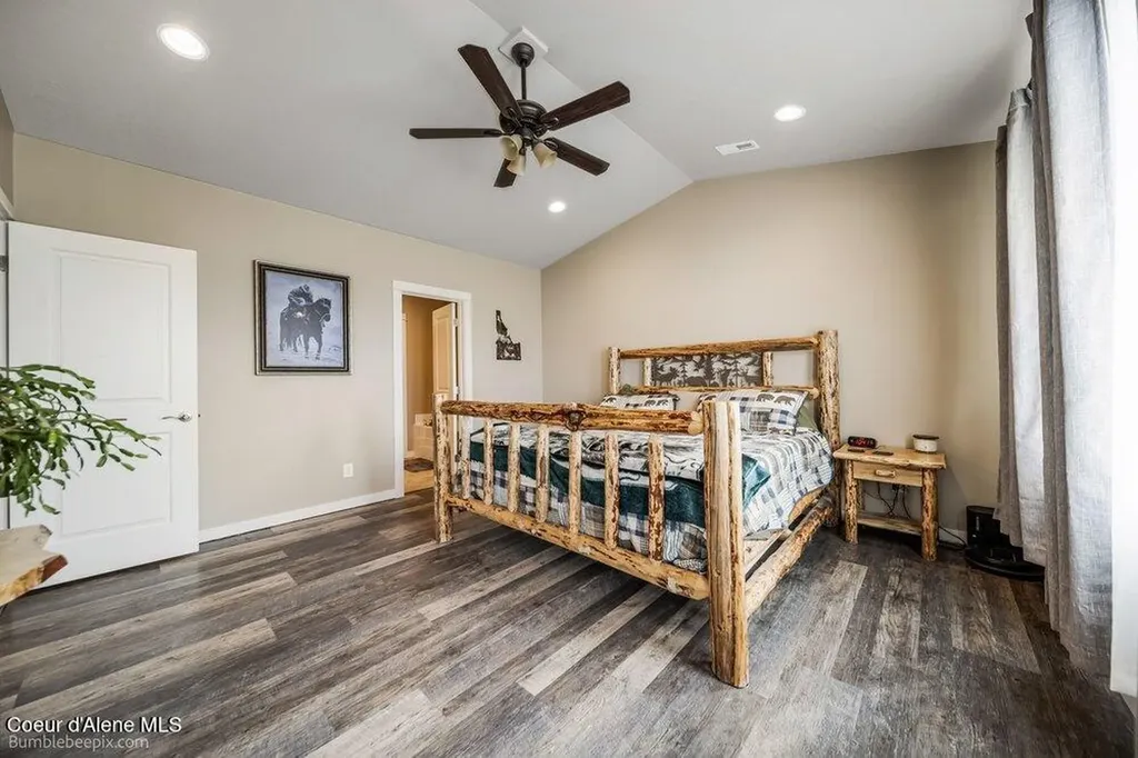 6521 W Irish Circle Rathdrum ID 83858