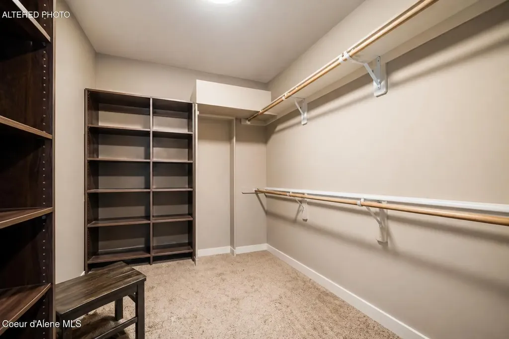 6521 W Irish Circle Rathdrum ID 83858