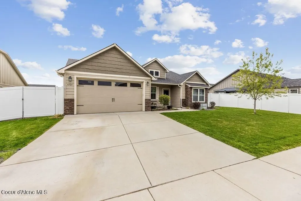 6521 W Irish Circle Rathdrum ID 83858