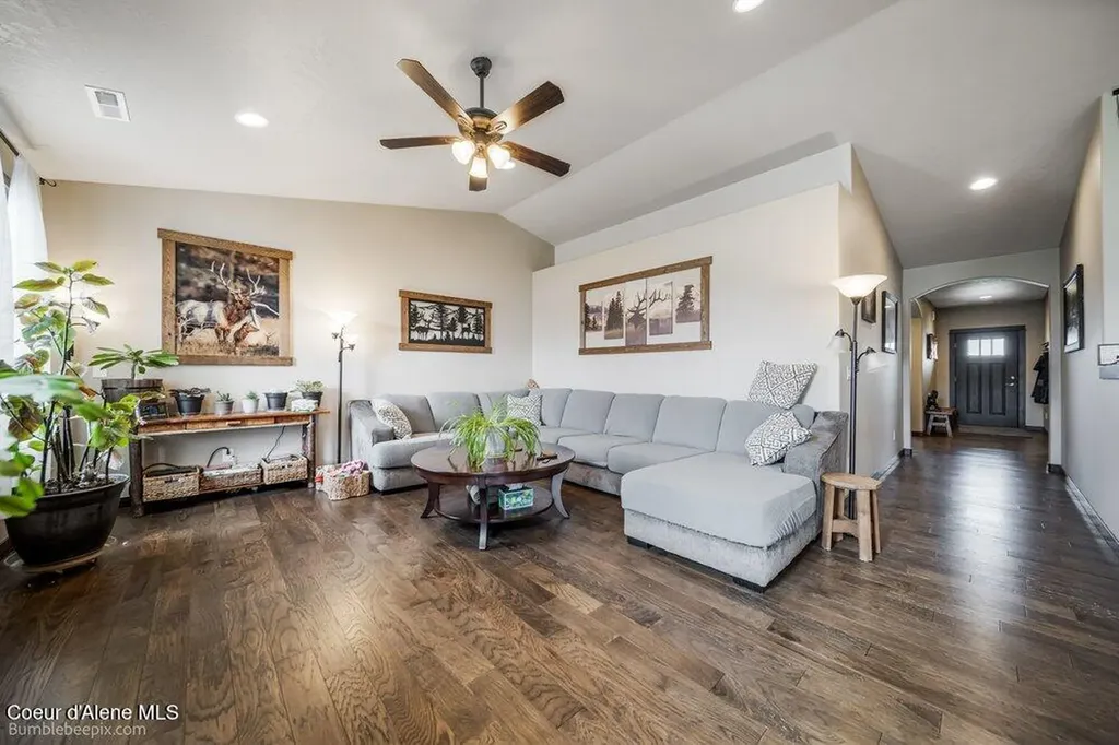 6521 W Irish Circle Rathdrum ID 83858