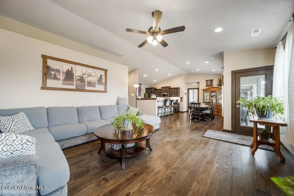 6521 W Irish Circle Rathdrum ID 83858