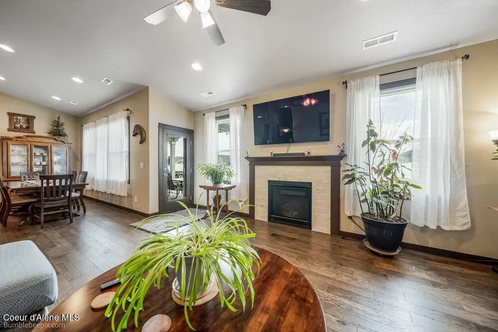 6521 W Irish Circle Rathdrum ID 83858
