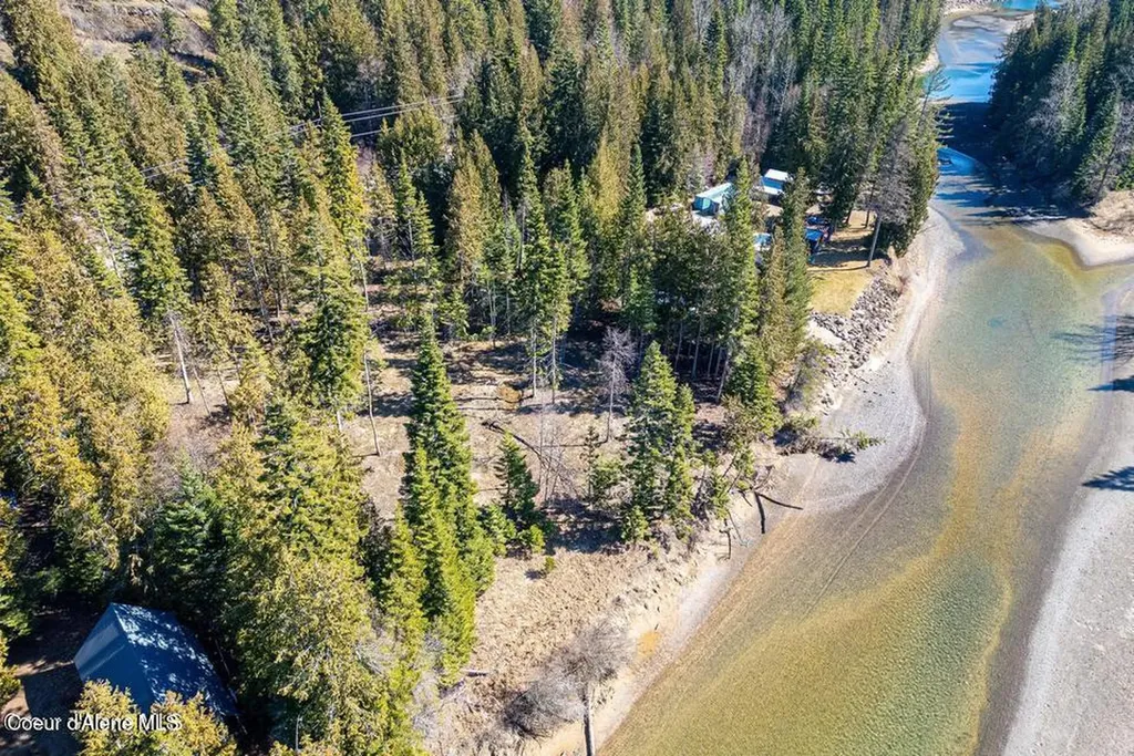 Nka Frontage Road Clark Fork ID 83811