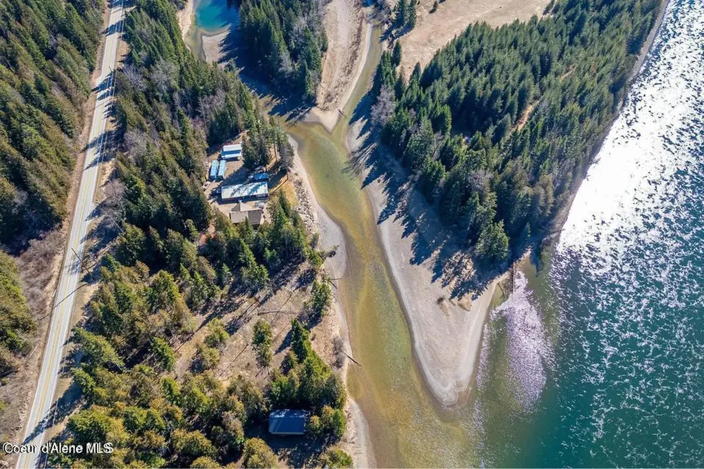 Nka Frontage Road Clark Fork ID 83811