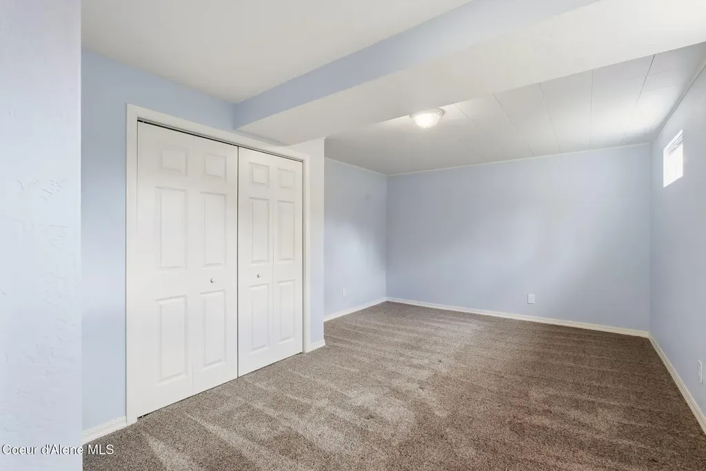 1206 Meadowood Road Sandpoint ID 83864