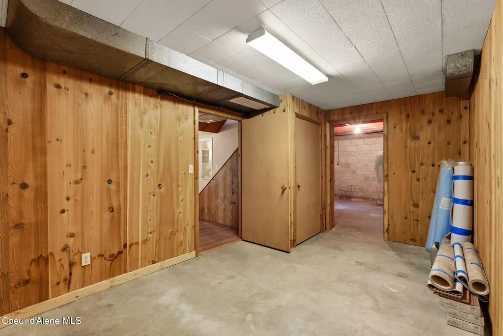 1206 Meadowood Road Sandpoint ID 83864