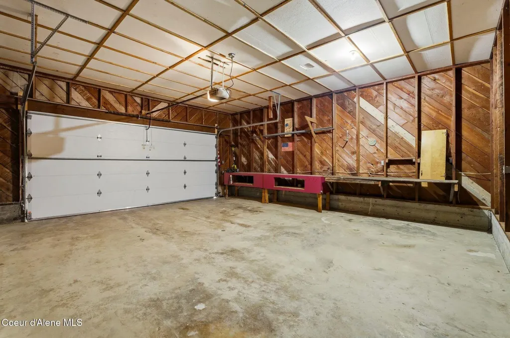 1206 Meadowood Road Sandpoint ID 83864