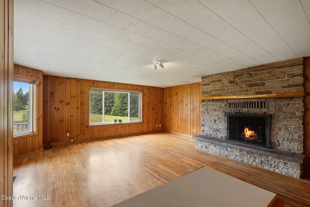 1206 Meadowood Road Sandpoint ID 83864
