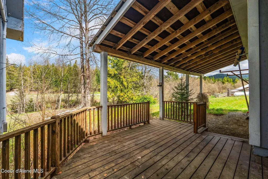 1206 Meadowood Road Sandpoint ID 83864