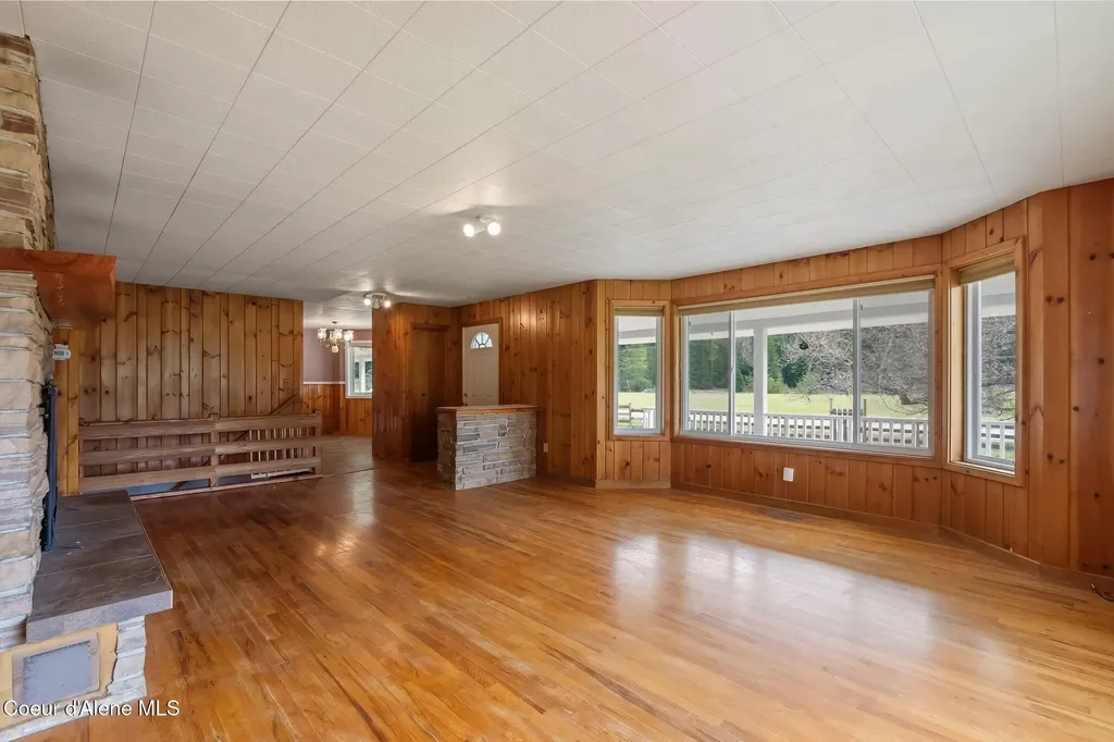 1206 Meadowood Road Sandpoint ID 83864