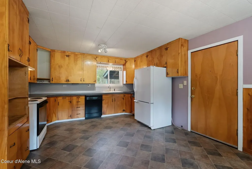 1206 Meadowood Road Sandpoint ID 83864