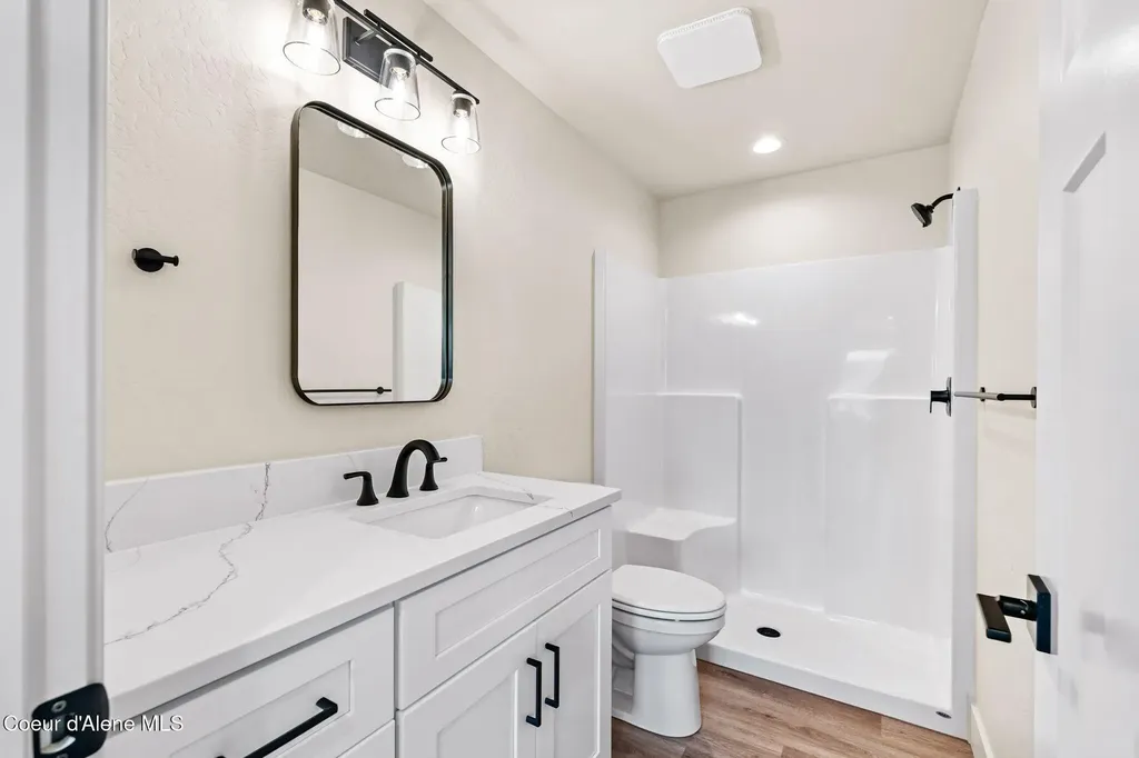 424 S Olive Avenue Sandpoint ID 83864