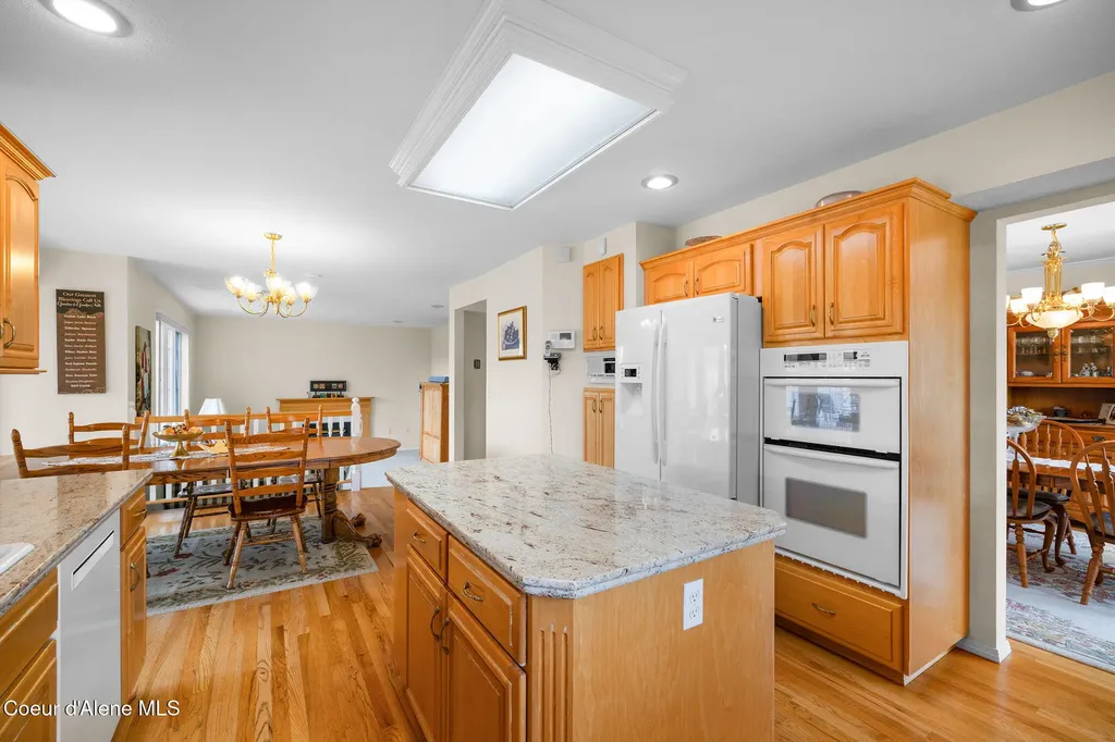 7255 N Colfax Street Dalton Gardens ID 83815