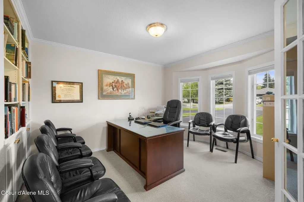 7255 N Colfax Street Dalton Gardens ID 83815