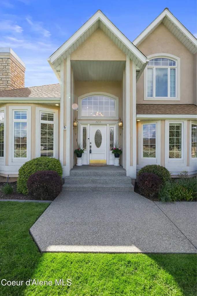 7255 N Colfax Street Dalton Gardens ID 83815