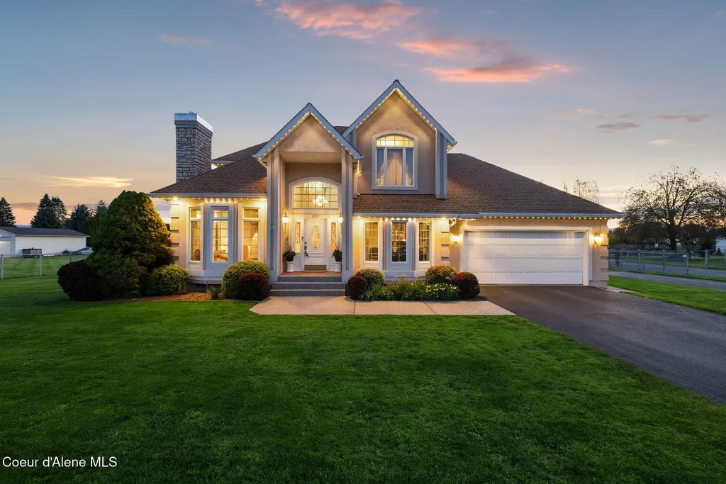 7255 N Colfax Street Dalton Gardens ID 83815