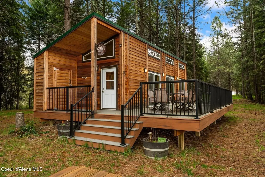 5250 Highway 2 Priest River ID 83856