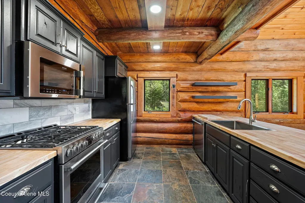 1142 Salee Creek Road Bayview ID 83803