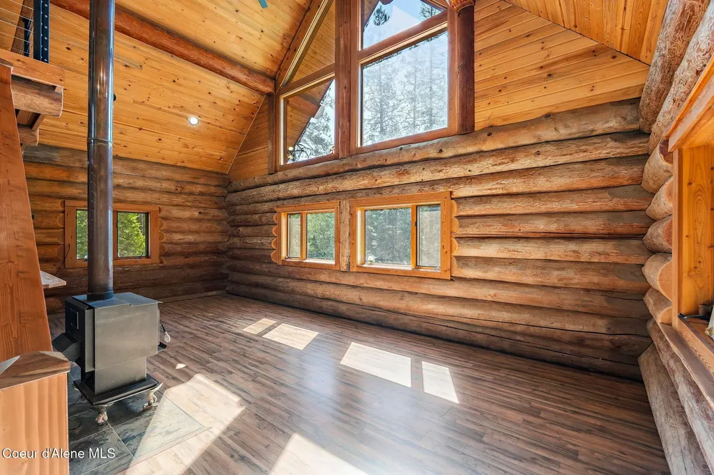 1142 Salee Creek Road Bayview ID 83803