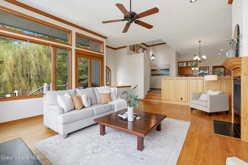 3068 E Upper Hayden Lake Road Hayden ID 83835