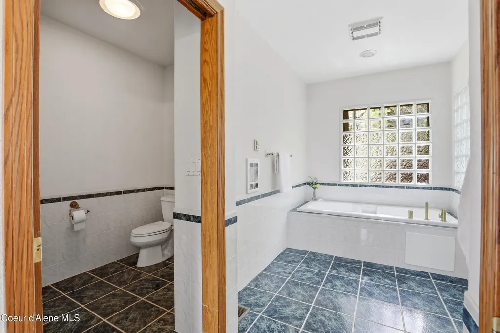3068 E Upper Hayden Lake Road Hayden ID 83835