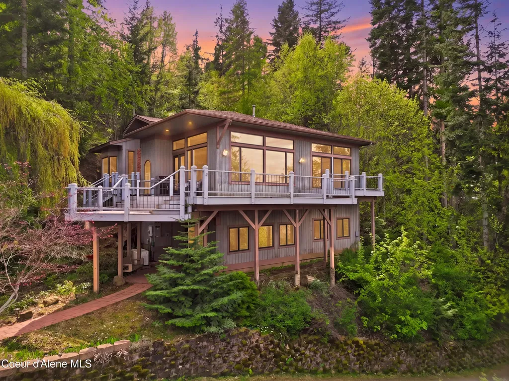 3068 E Upper Hayden Lake Road Hayden ID 83835