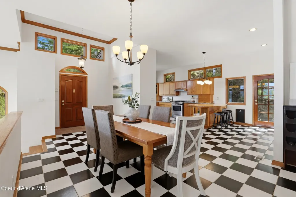 3068 E Upper Hayden Lake Road Hayden ID 83835