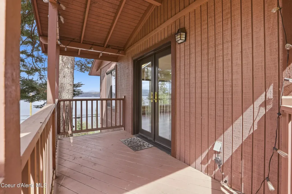 3068 E Upper Hayden Lake Road Hayden ID 83835