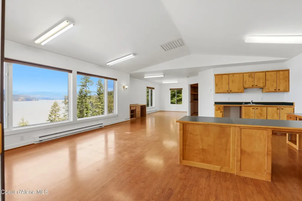 3068 E Upper Hayden Lake Road Hayden ID 83835
