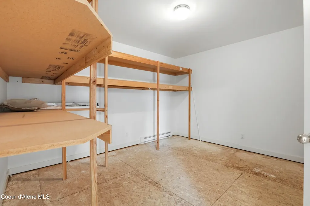 3068 E Upper Hayden Lake Road Hayden ID 83835