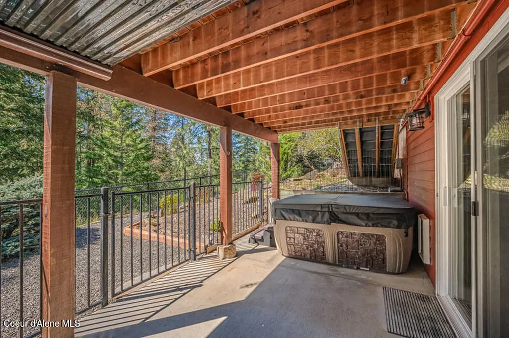 12735 N Sherwood Court Hayden ID 83835