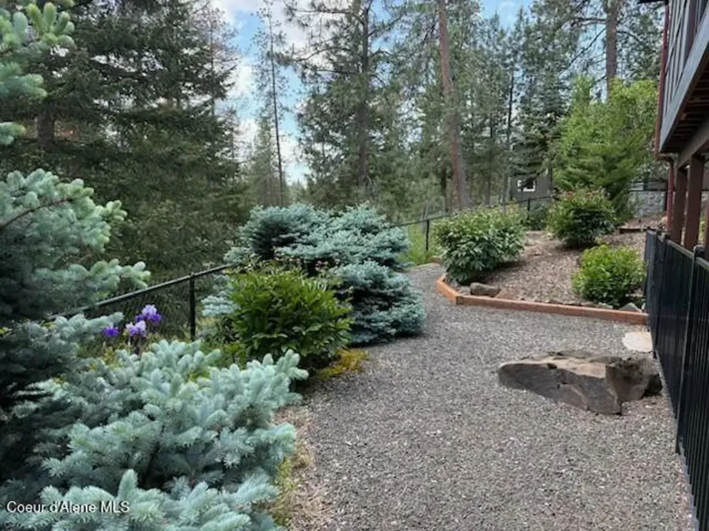 12735 N Sherwood Court Hayden ID 83835