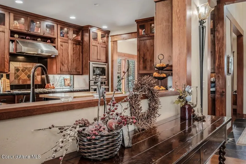 12844 N Pebble Creek Drive Hayden ID 83835