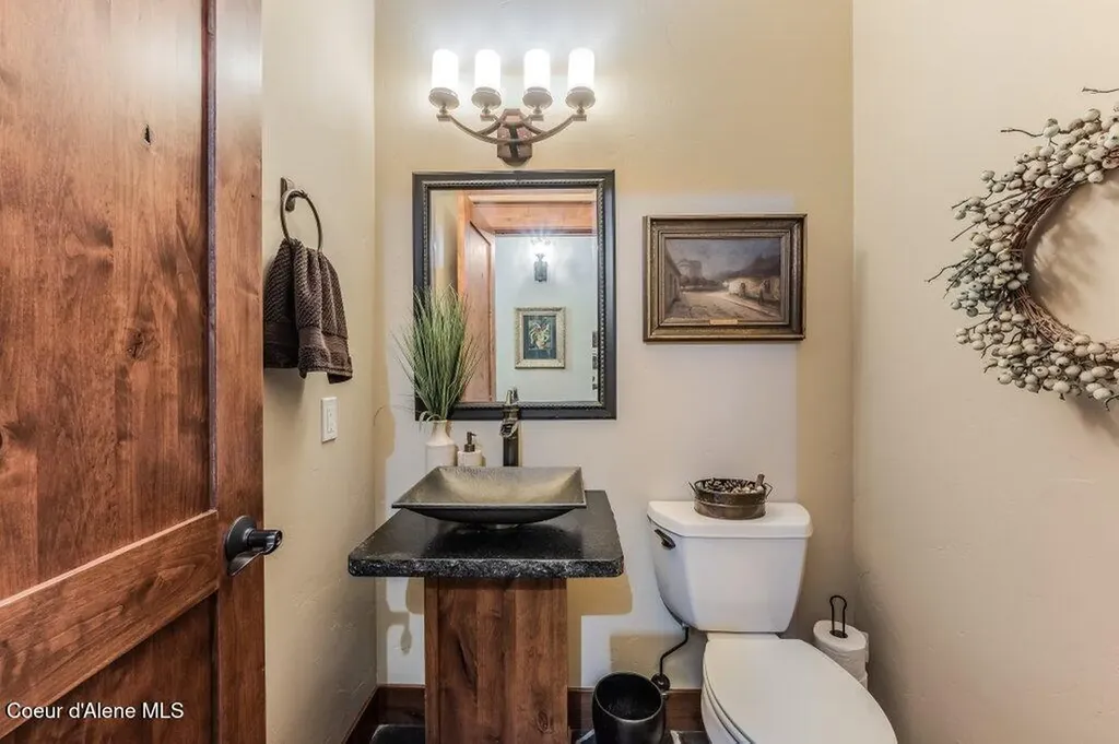 12844 N Pebble Creek Drive Hayden ID 83835