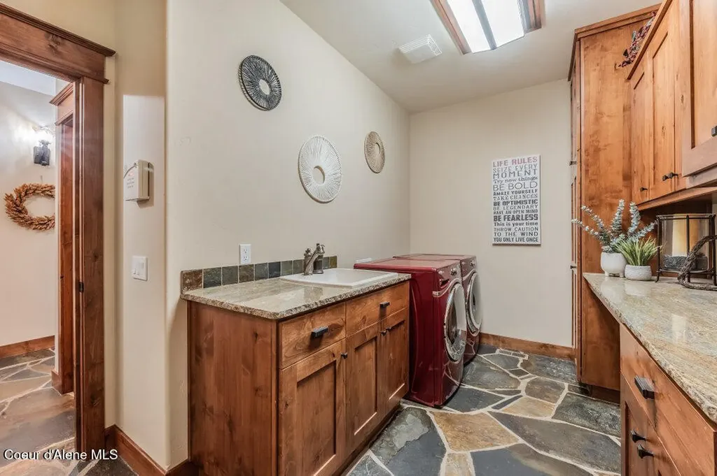 12844 N Pebble Creek Drive Hayden ID 83835
