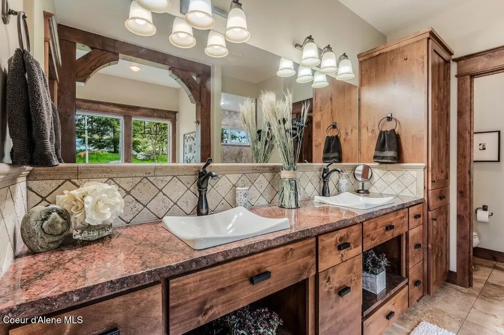 12844 N Pebble Creek Drive Hayden ID 83835