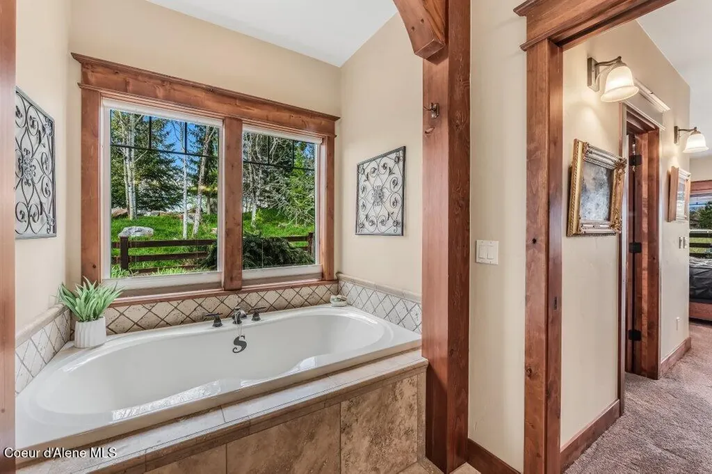 12844 N Pebble Creek Drive Hayden ID 83835