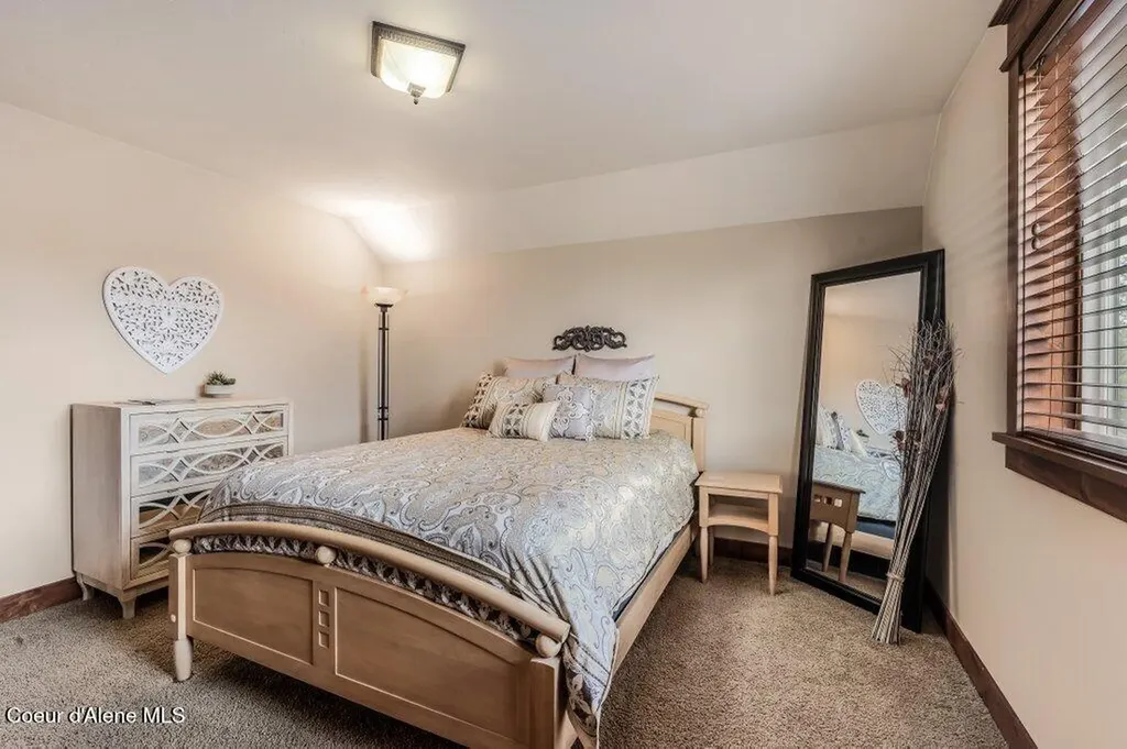 12844 N Pebble Creek Drive Hayden ID 83835