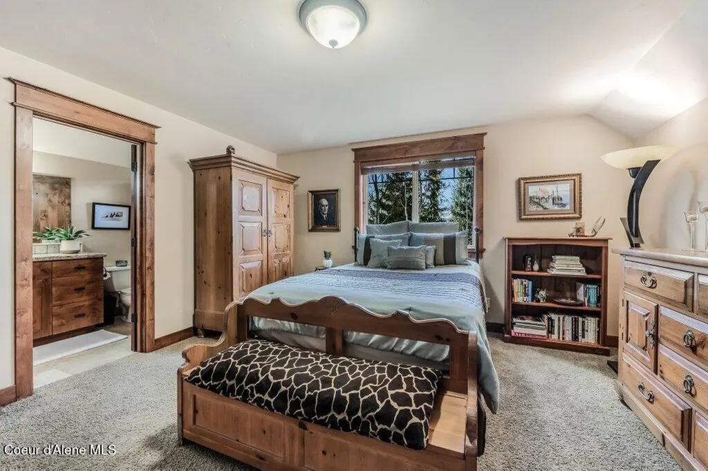 12844 N Pebble Creek Drive Hayden ID 83835