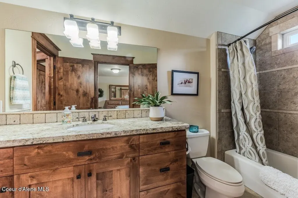 12844 N Pebble Creek Drive Hayden ID 83835