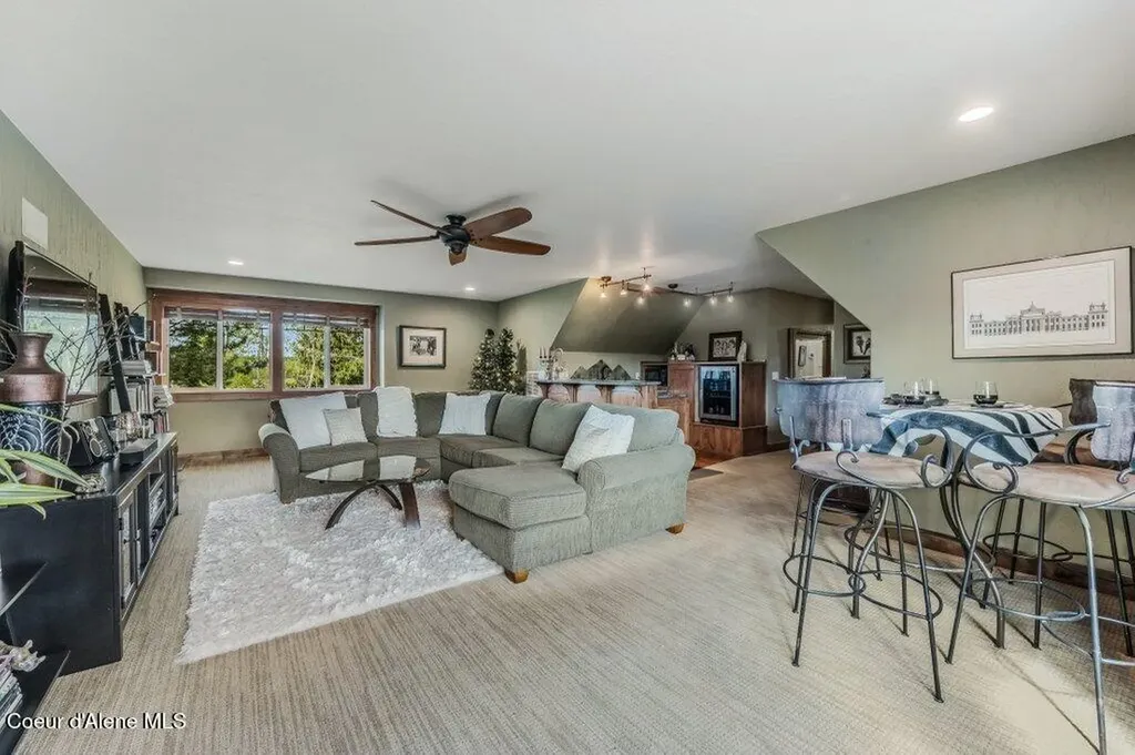 12844 N Pebble Creek Drive Hayden ID 83835